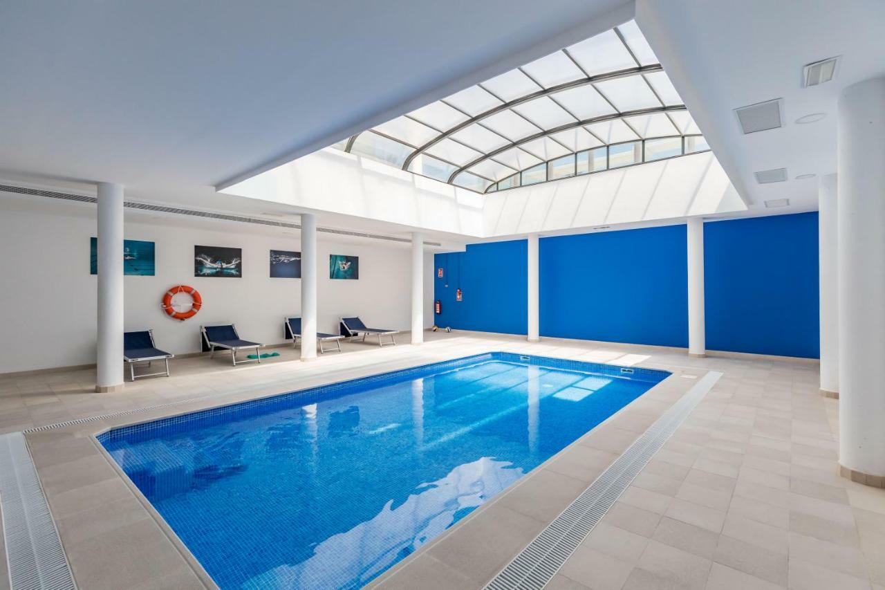 Luxury Beach Front Apartment With Pool Valencia Kültér fotó