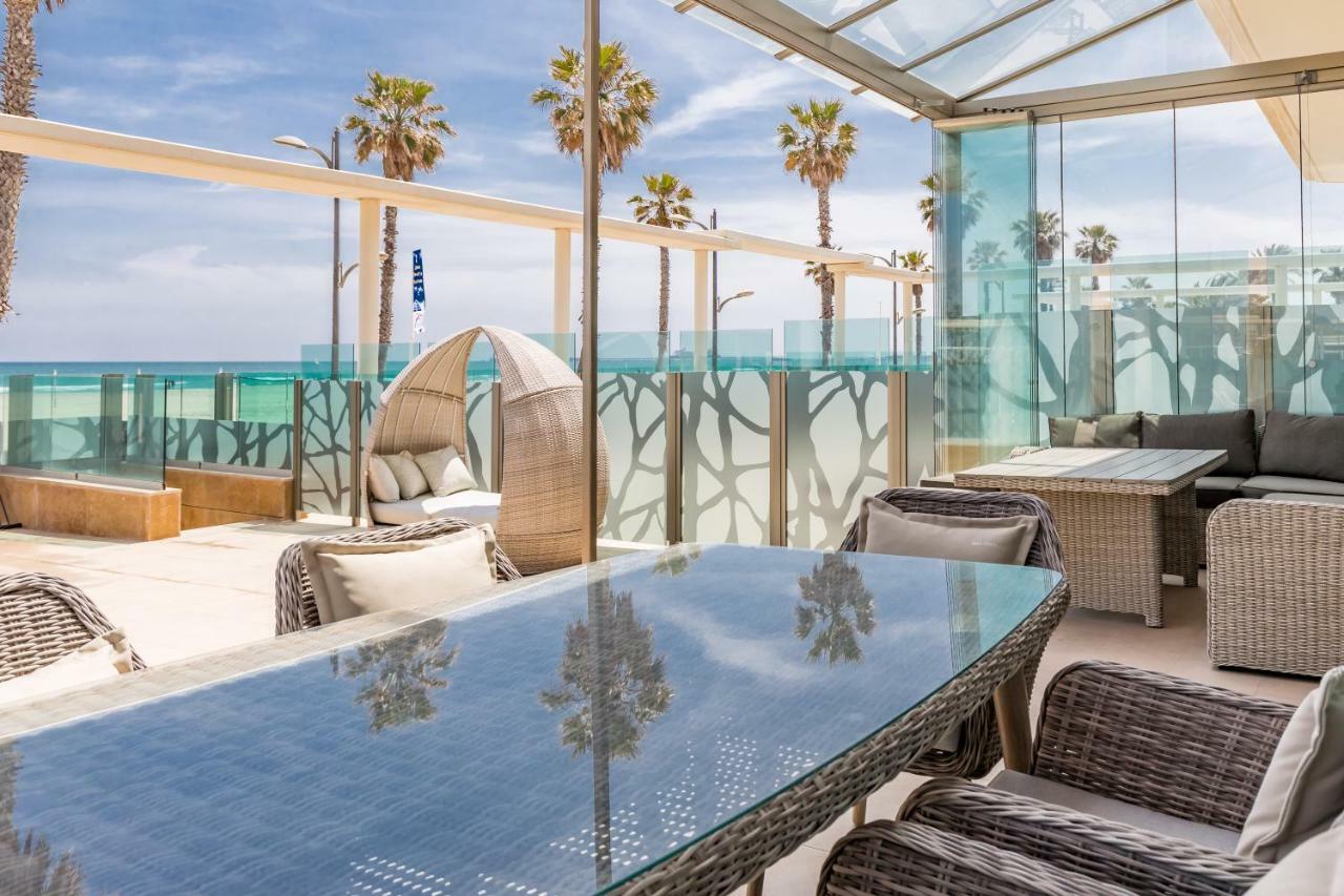 Luxury Beach Front Apartment With Pool Valencia Kültér fotó